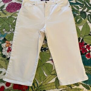 Women's White Jean Capri